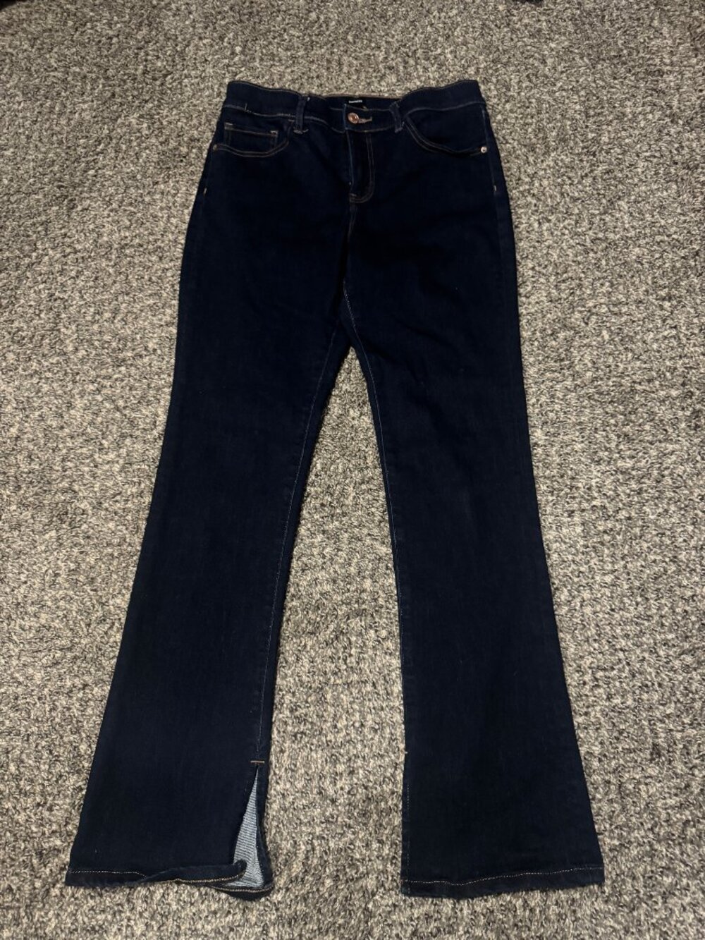 Express Skyscraper Mid Rise dark-wash jeans